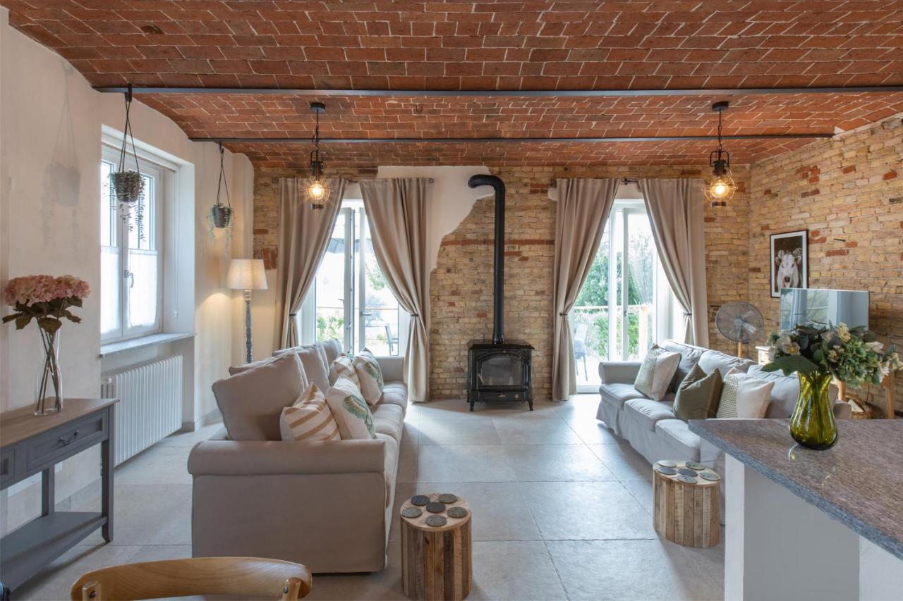Villa Nº18 A Private Country Hideaway In Monferrato Alfiano Natta Exterior foto