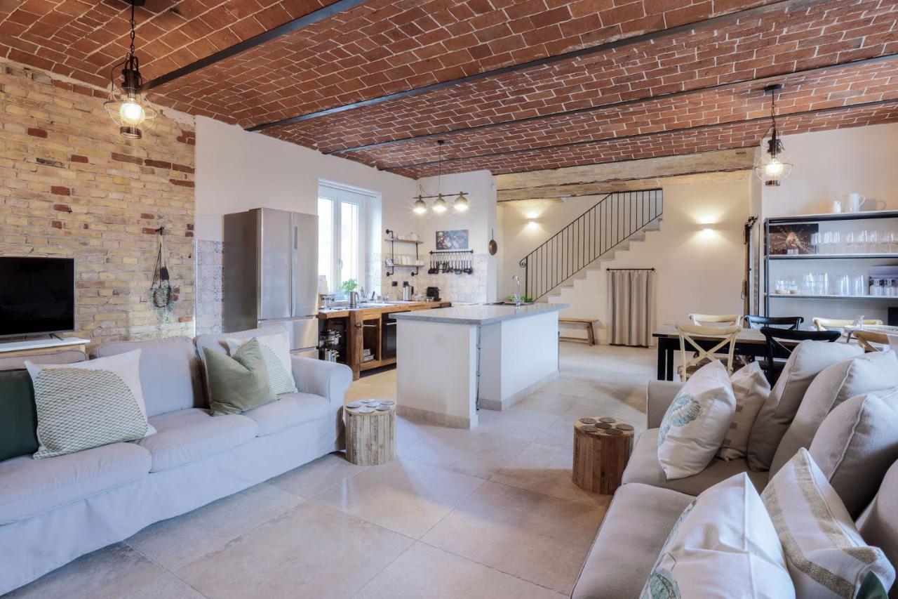Villa Nº18 A Private Country Hideaway In Monferrato Alfiano Natta Exterior foto